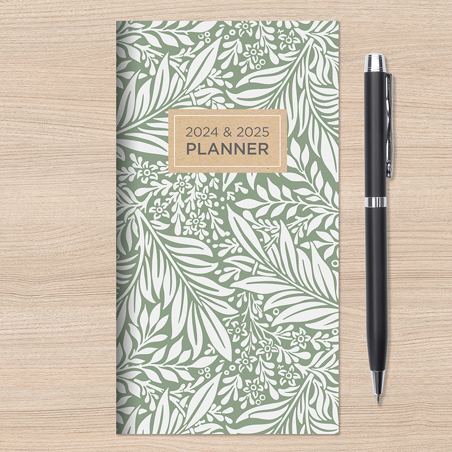 Yasmine Hutchinson 2023-2024 Art of Fly Fishing Pocket Planner: 2