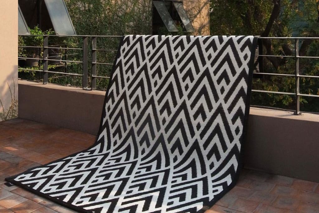 Kaiku Outdoor Mat - Medium Size