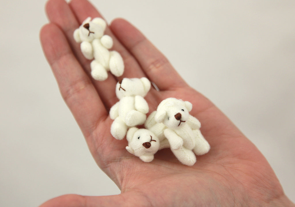 small stuffed bears