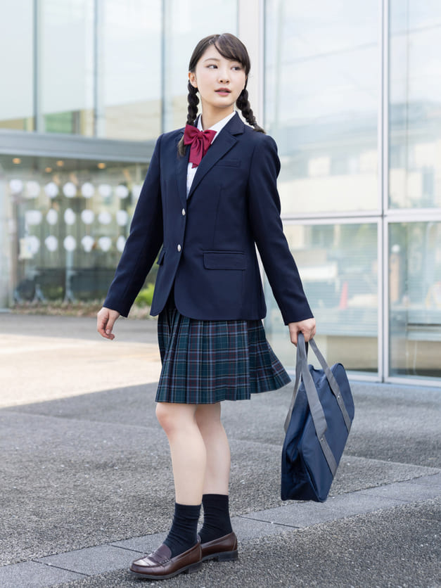 Seifuku school uniform