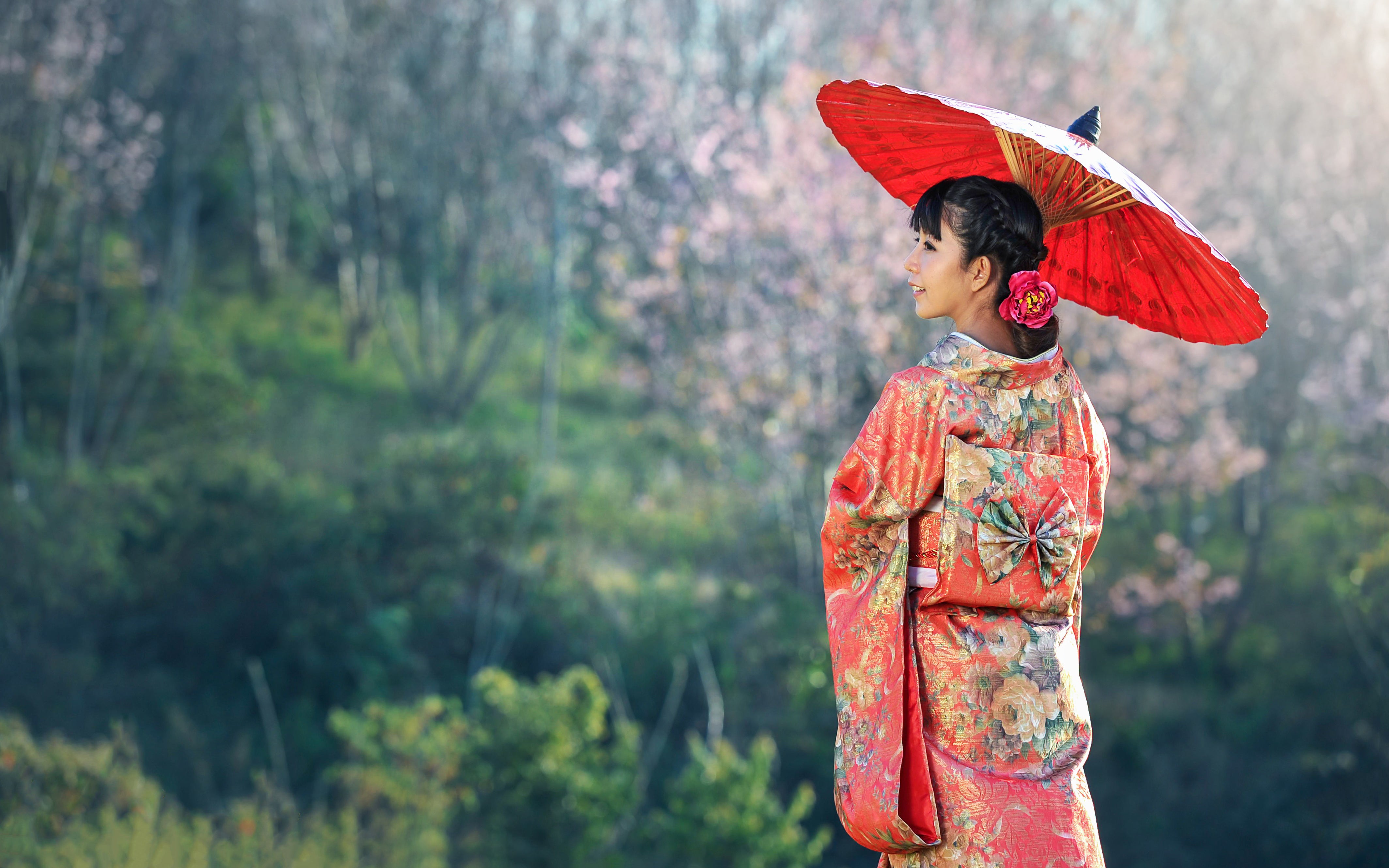 Japanese Umbrella and Kimono Girl