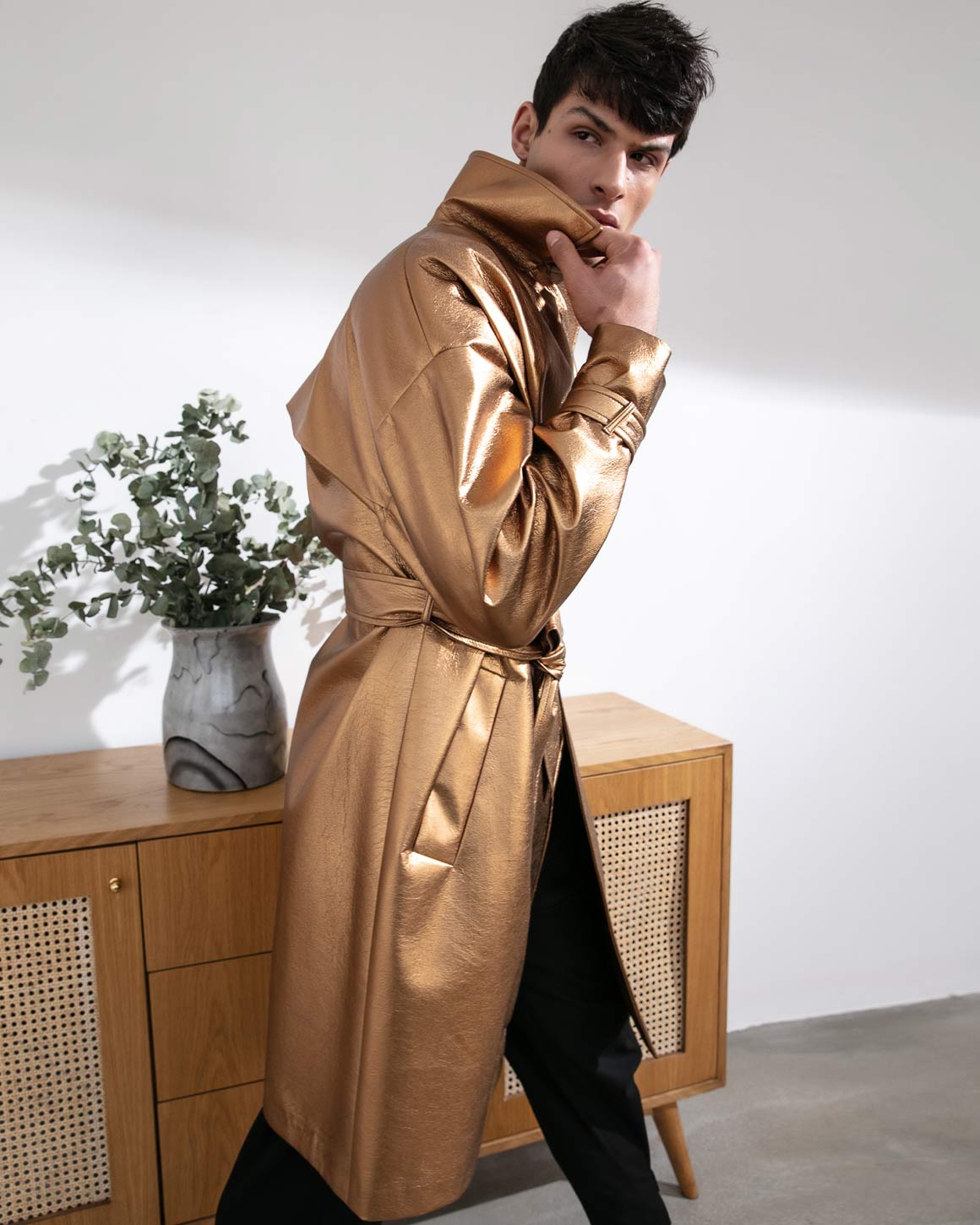 argue☆ESSENTIAL WIDE OVER TRENCH COAT☆ | www.jarussi.com.br