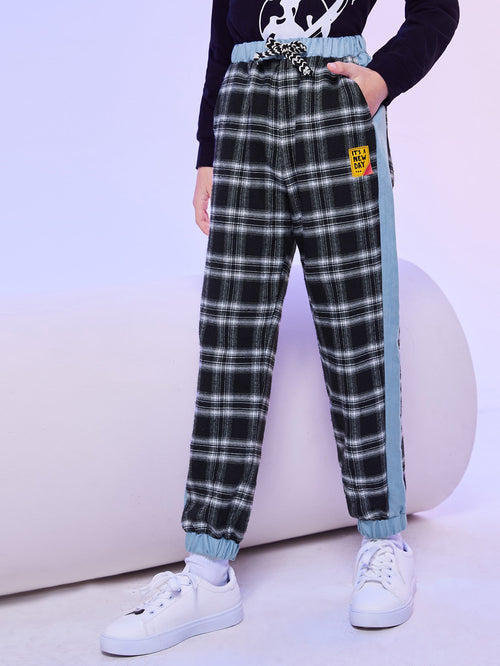 Boys Contrast Panel Slant Pocket Tartan Pants