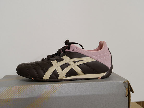 asics casual shoes for women