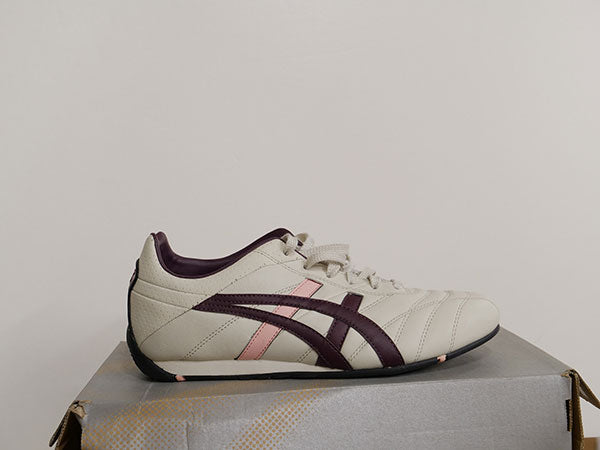 asics casual shoes womens