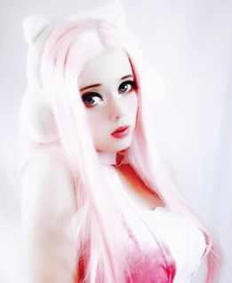 miss Moonity Pink wig Ashley's Cosplay Cache