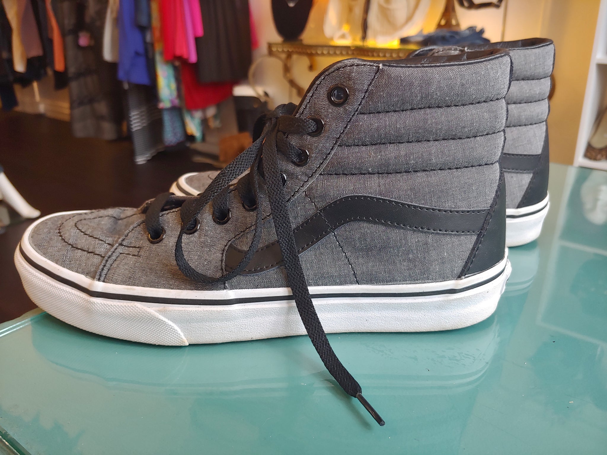 size 9 vans high tops