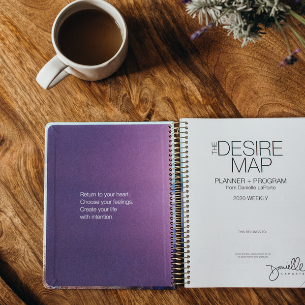 2020-weekly-desire-map-planner-program-art-w-script-danielle-laporte