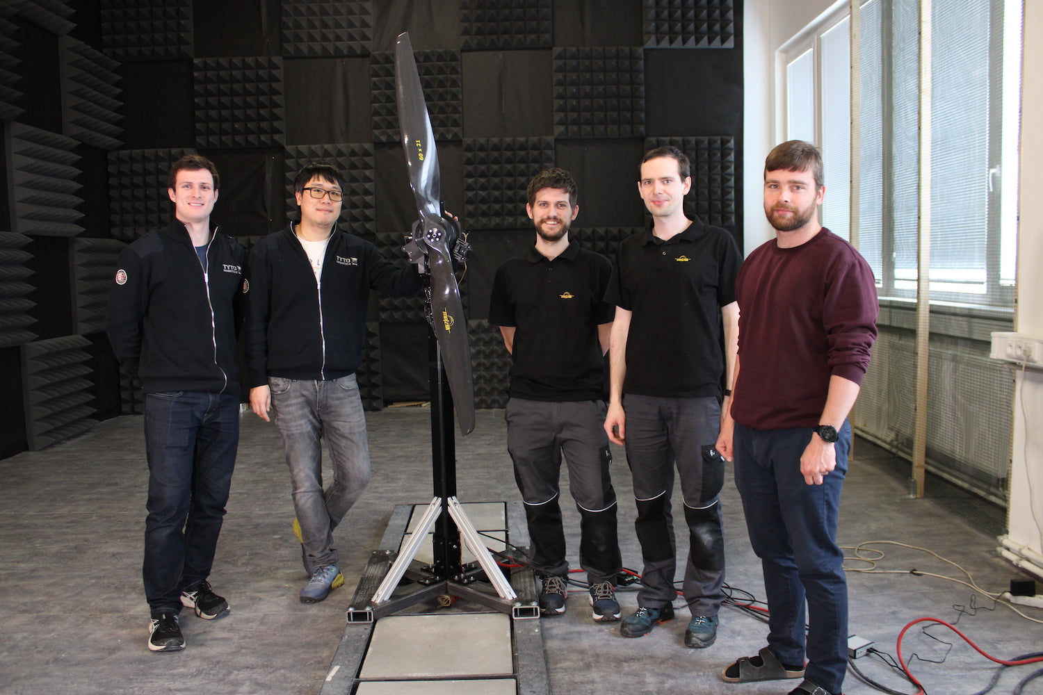 tyto robotics and mejzlik employees with 150 kgf thrust stand