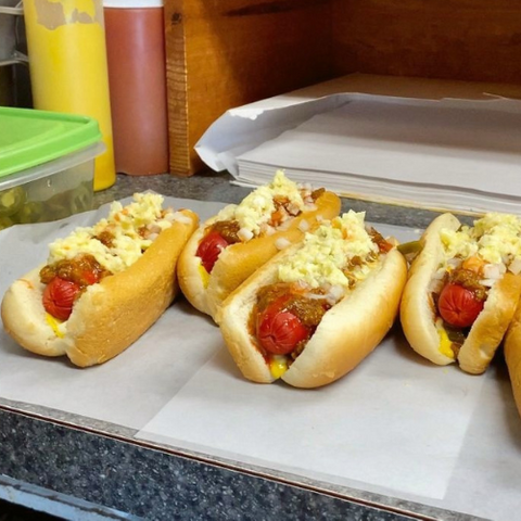 Best Hot Dog Places in North Carolina - Bright Leaf Hotdogs