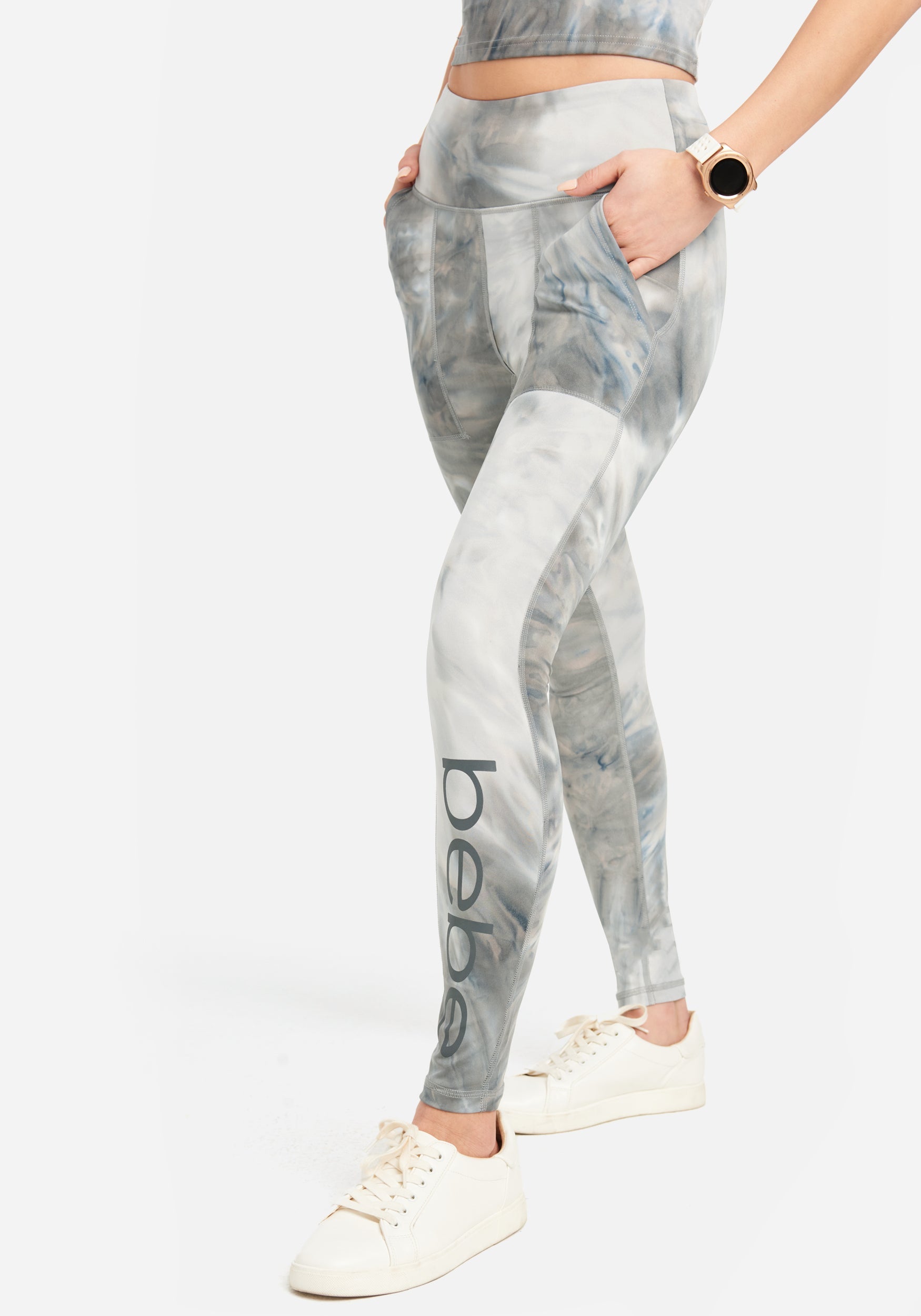 bebe Sport Women's Reflector Glitter Logo Legging