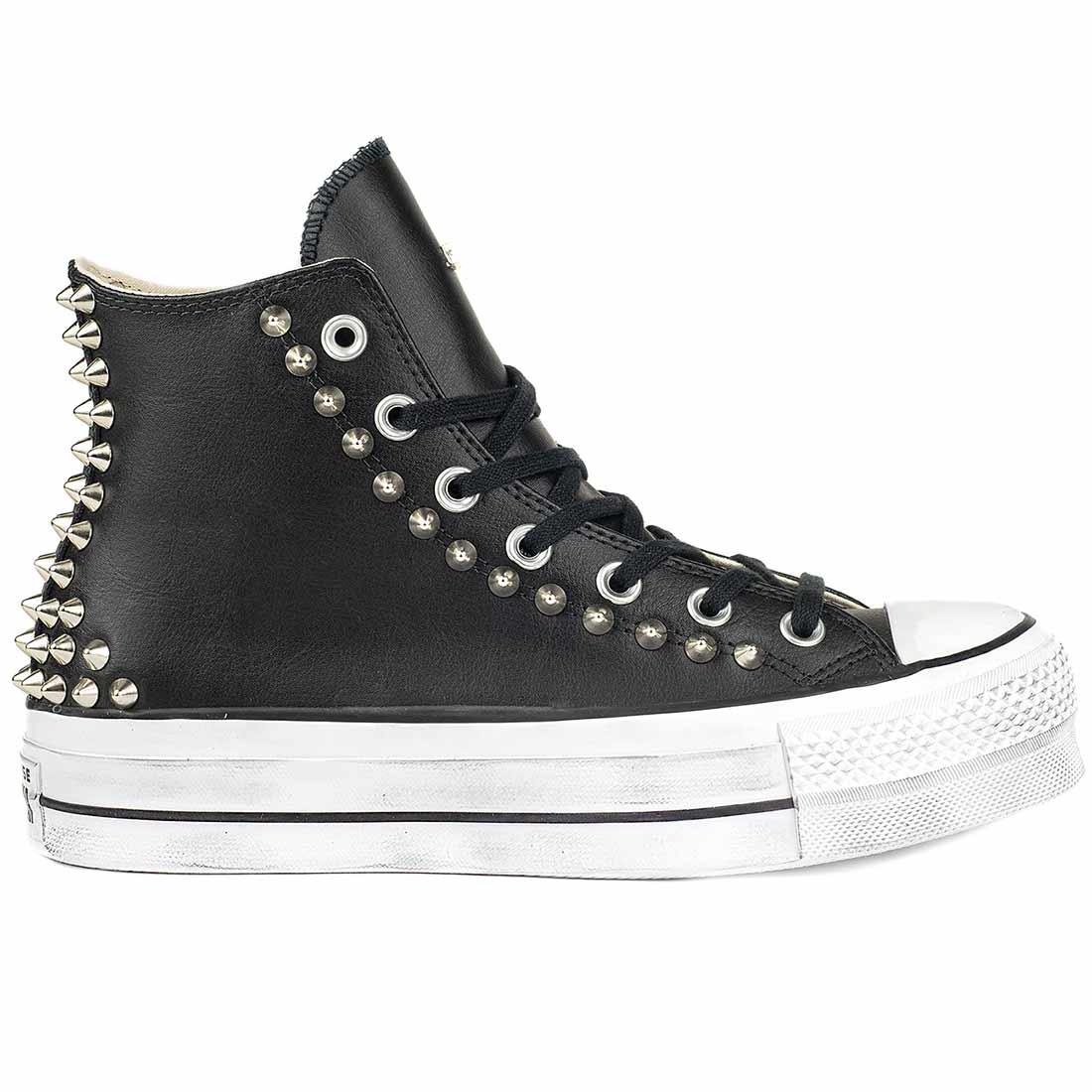 converse con borchie