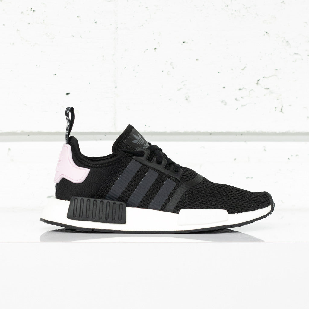 soulier adidas nmd