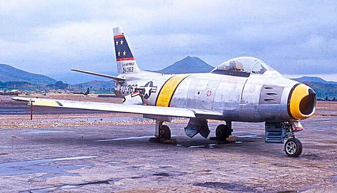 18th FBW F-86 Sabre aircraft