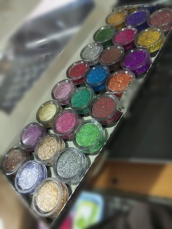 GLOWING FACE GLITTER 18 COLOR GLITTER - PALETTE BEST QUALITY gfgemiz7a –