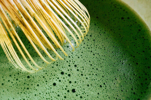 Payoon Gerinto - up close of matcha with whisk