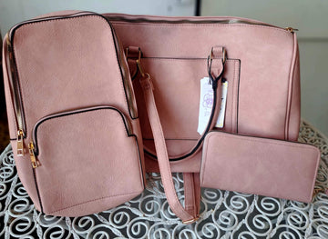 Blushing Bag Set