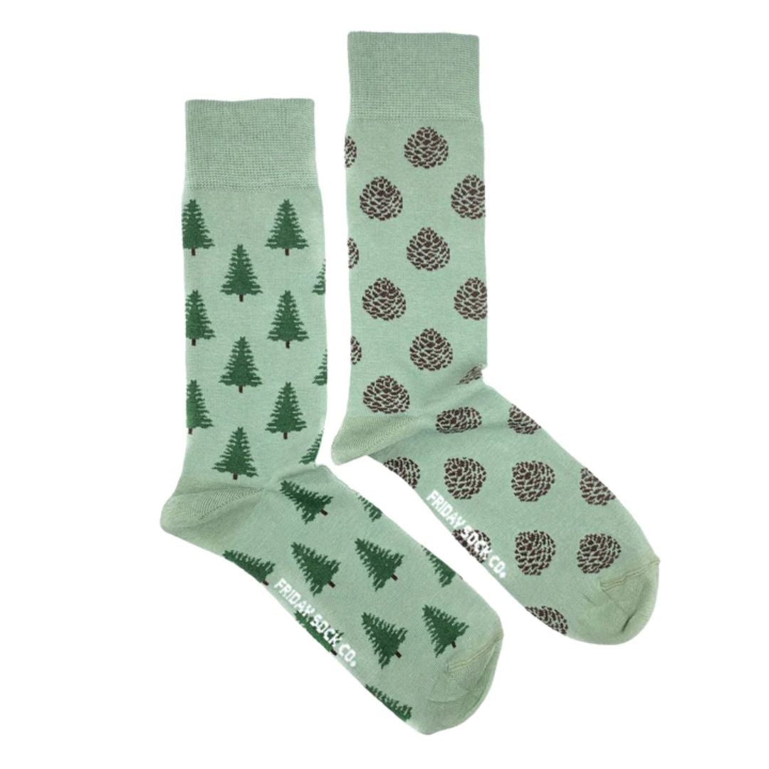 Men's Pine Tree & Pinecone Socks