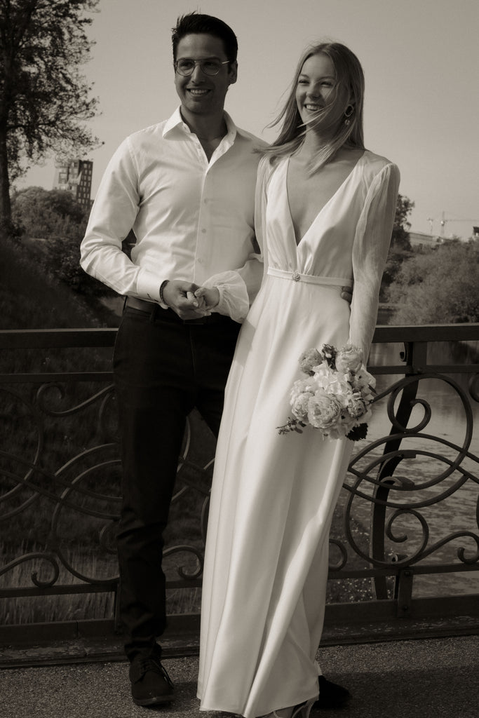 real bride Line wearing the Vera gown by Zoe Rowyn Bridal