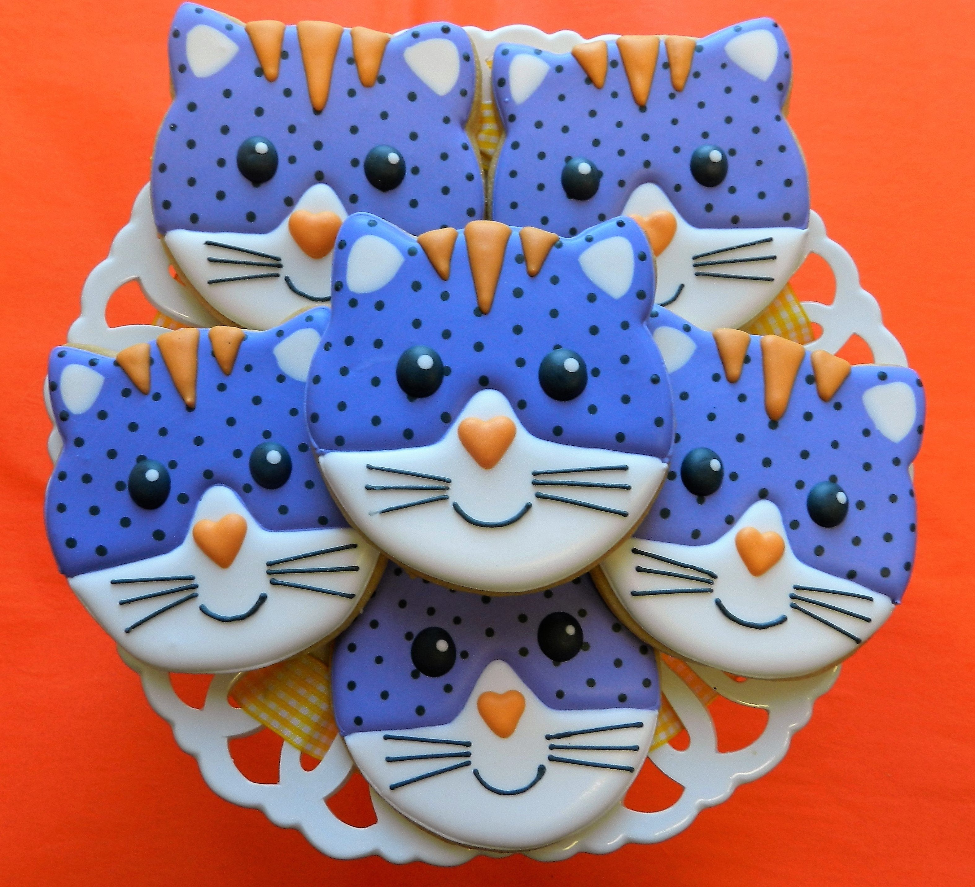 How to Decorate a Halloween Cat Face Cookie The Flour Box