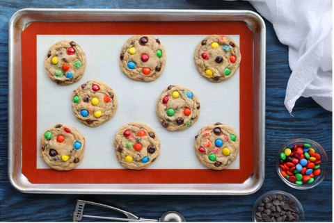 Cookies bake bakken m&ms homemade vers