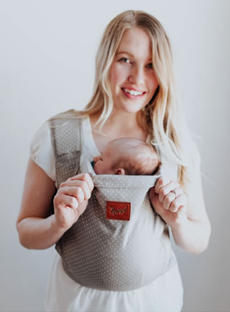 Newborn Carry – Happy Baby