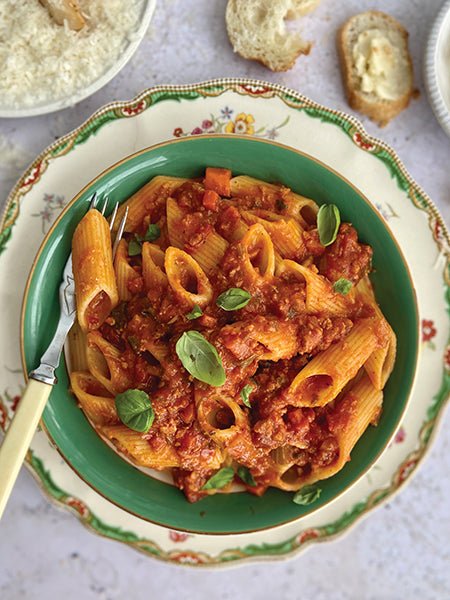 Pennoni meat sauce with parmesan crust (THE BEST)