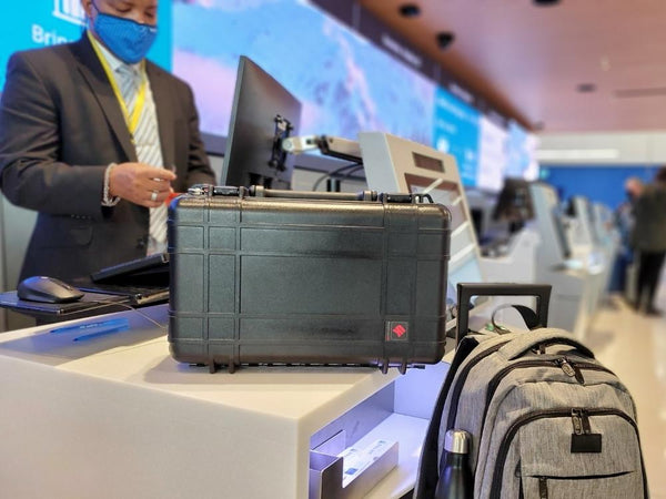 gun case at the airport chackdesk