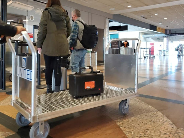 étui à fusil à l'aéroport