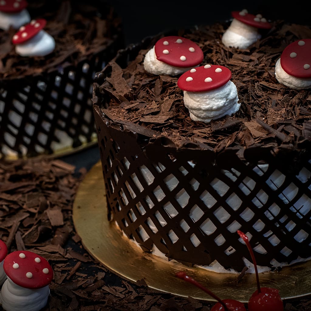 Buy White n Black Cake Online in Bangalore | Crave By Leena – Crave by Leena