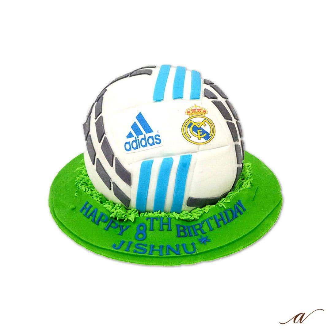 real madrid fan cake | Sport cakes, Real madrid cake, Real madrid