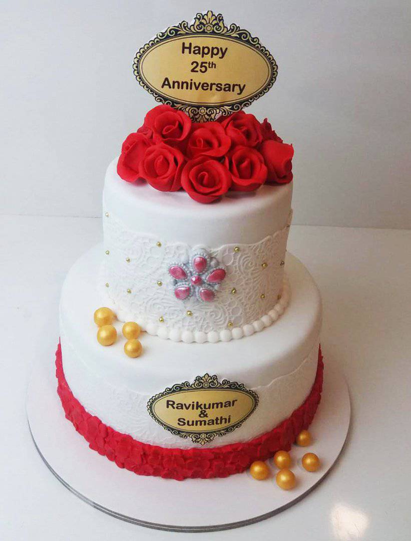 Couple Wedding Theme Cake