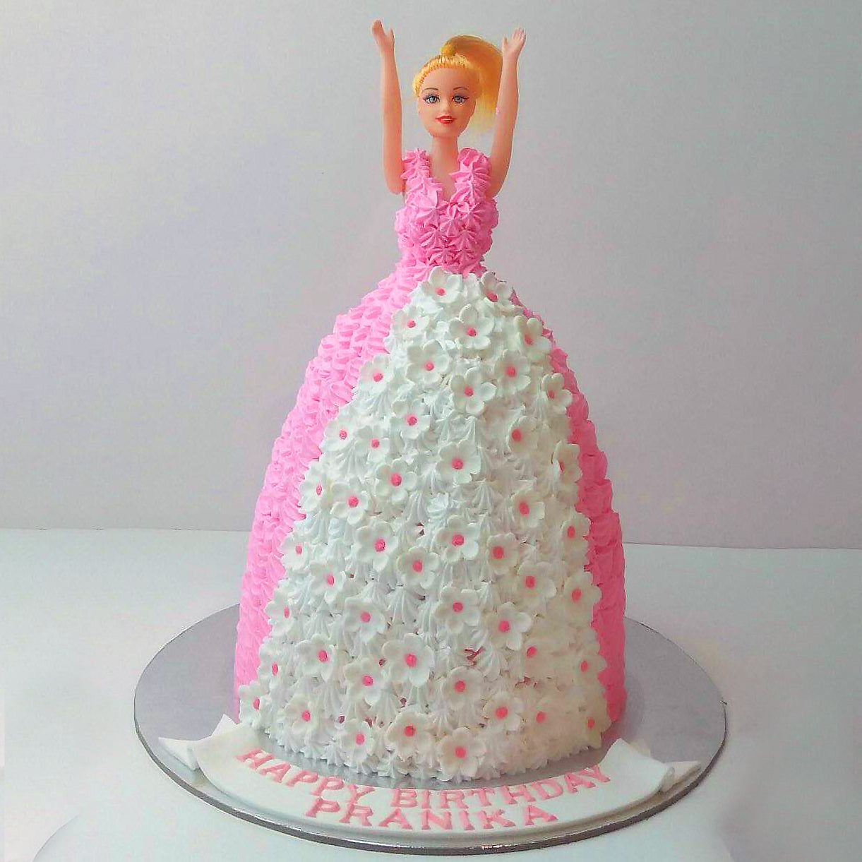 1kg pink barbie doll cake, Super Cake- Online Cake delivery in Noida, Cake  Shops with Midnight & Same Day Delivery