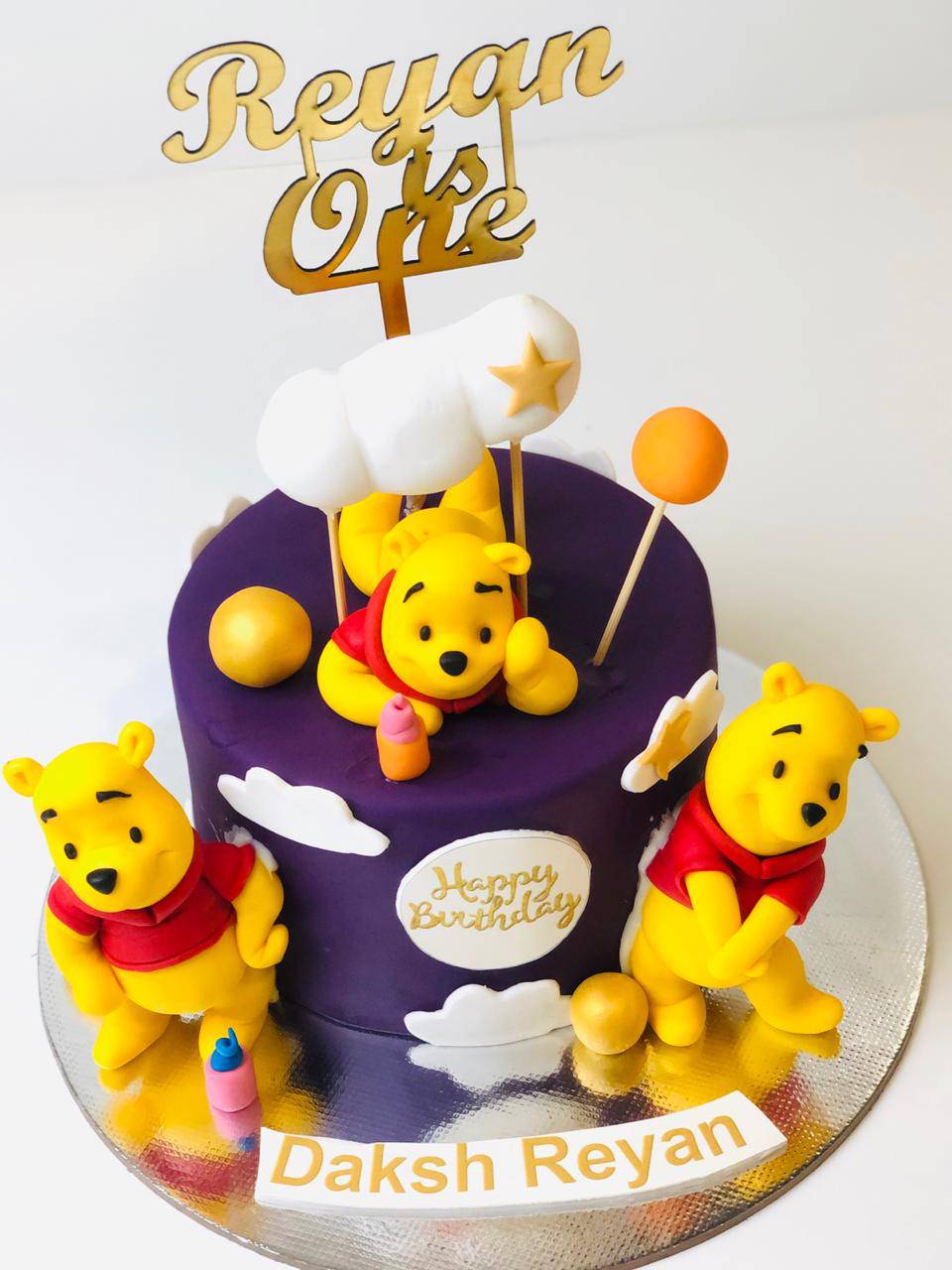 Yellow Drip Winnie The Pooh Cake – Honeypeachsg Bakery