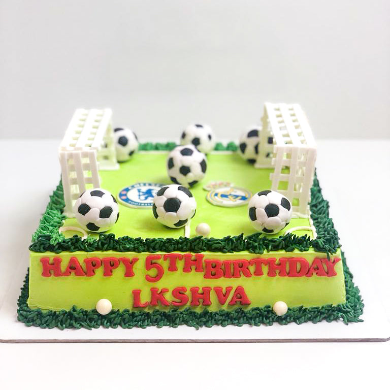 Order Online Football Fondant Cake - Winni | Winni.in