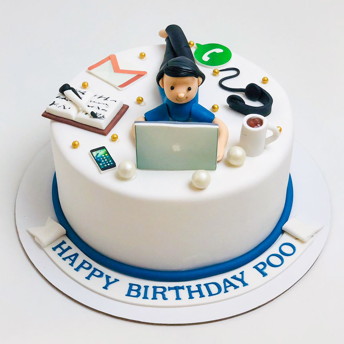 Workaholic Fondant Birthday Cake | Birthday cake for husband, Fondant cakes  birthday, Cake for husband