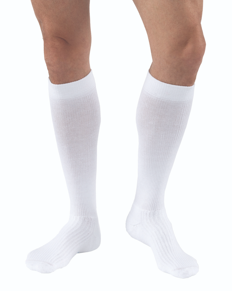 Jobst for Men Moderate Support Closed Toe Knee Highs 15-20 mmHg ...