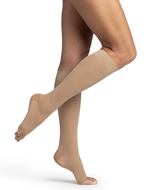 TRUFORM Classic Medical Compression Pantyhose 20-30 mmHg