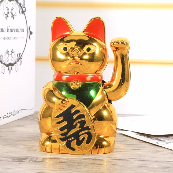 chinese waving cat statue
