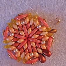 Free tutorial with SuperDuo and ZoliDuo beads – Peach Earrings