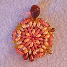 Free tutorial with SuperDuo and ZoliDuo beads – Peach Earrings 