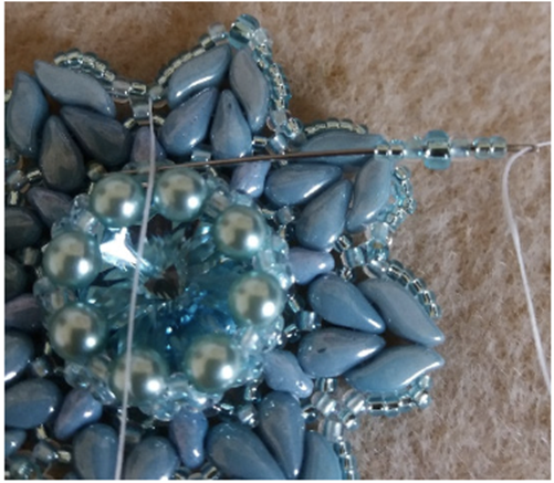 Beaded Pendant Chloe with DropDuo and StormDuo beads – free tutorial by Anna Rita Fabiani