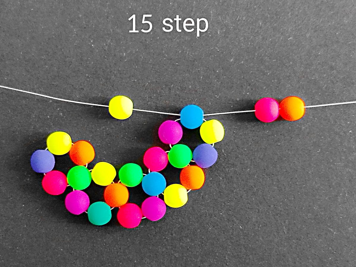 Bead earrings in 10 minutes. Step-by-step tutorial by ScaraBeads