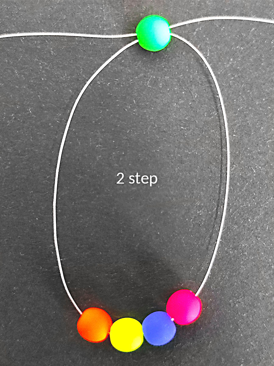 Bead earrings in 10 minutes. Step-by-step tutorial by ScaraBeads