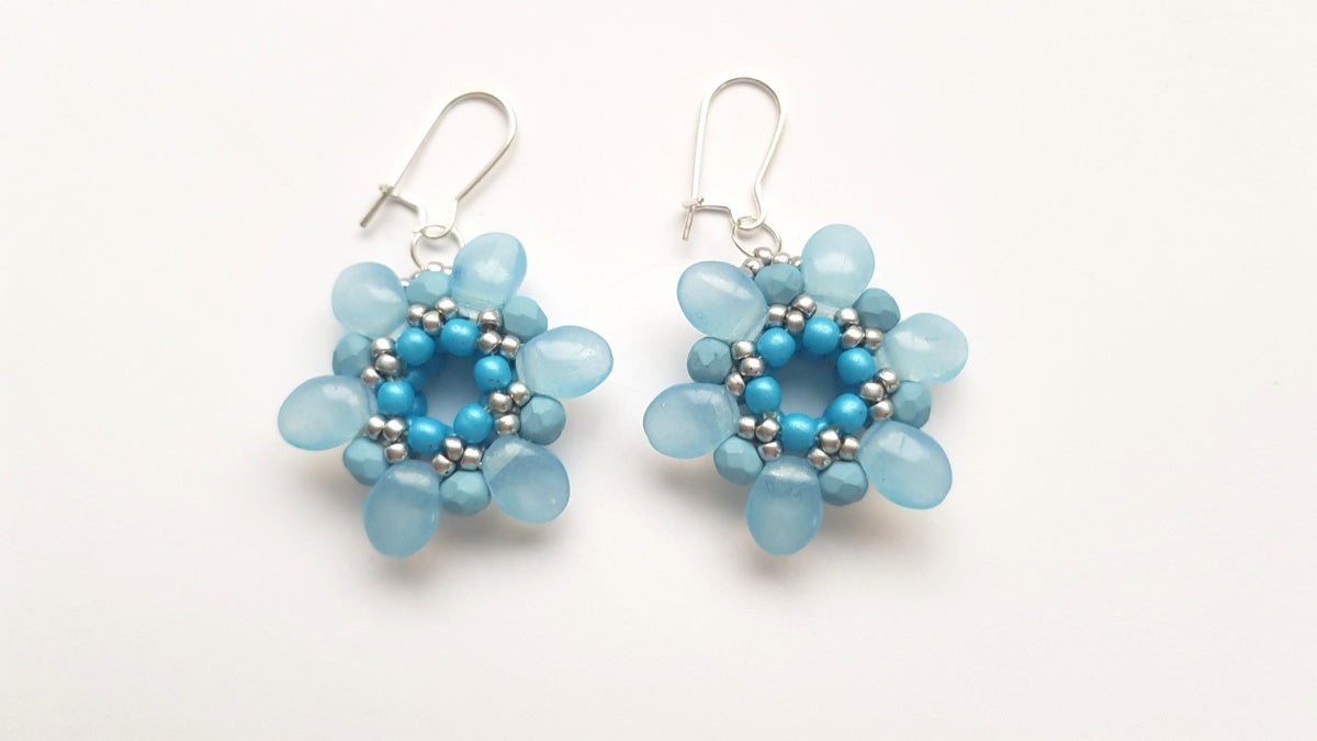 Tutorial - the “Flower earrings” by Diana DEE Lázňovská