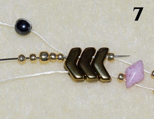 Thalia Bracelet free photo tutorial with Arrow beads and DiamonDuo beads step 7