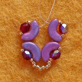 Tutorial jewelry set “Garnet” (free pattern, not for sale) by Yuliya Abelovich