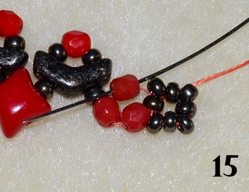 Nuria Bracelet free photo tutorial with Arrow beads and WibeDuo beads step 15