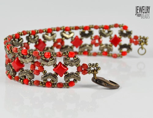 Nuria Bracelet free photo tutorial with Arrow beads and WibeDuo beads