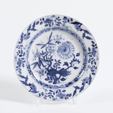 A 1733 Meissen Blue Onion China Plate